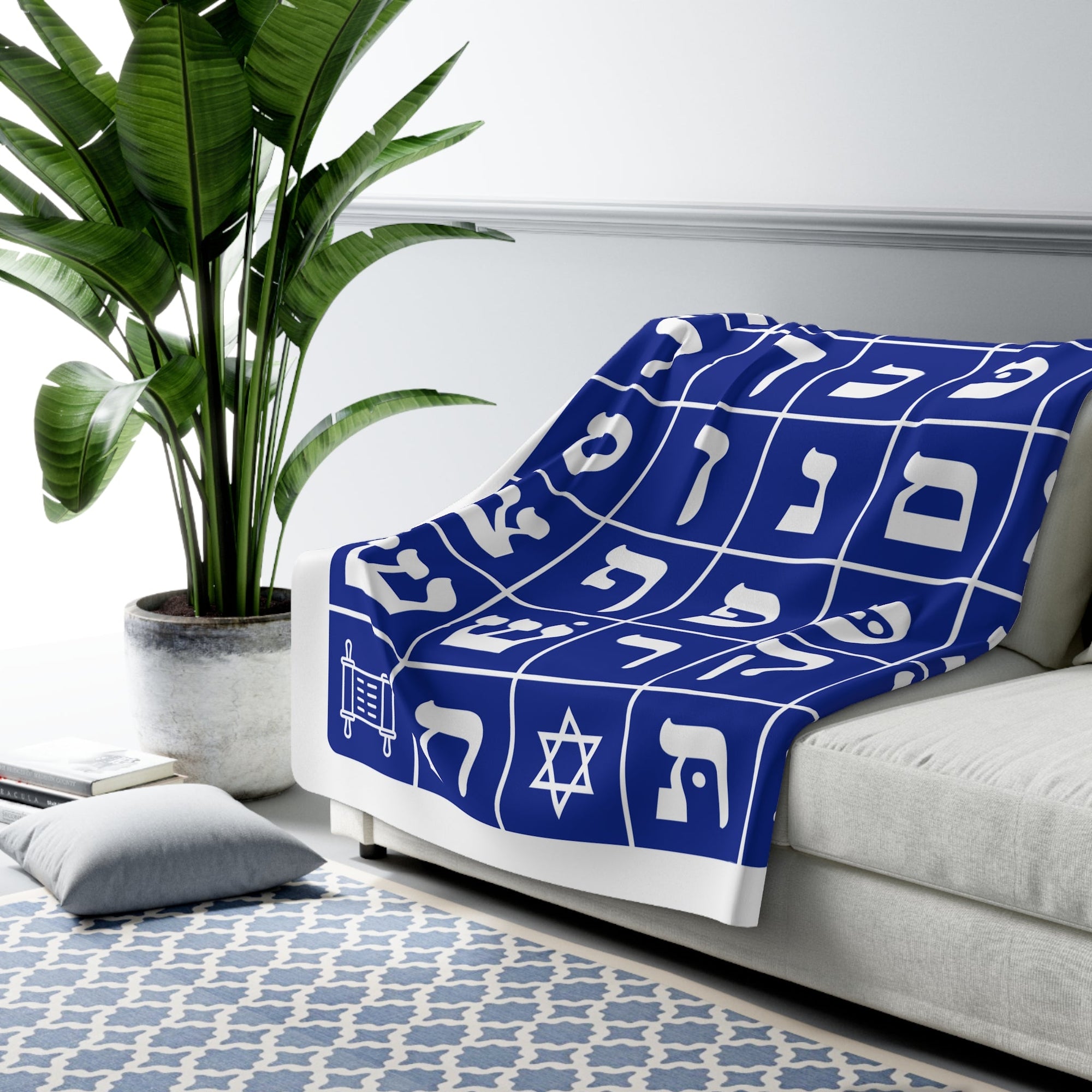 Blue & White Hebrew Alphabet Sherpa Blanket - Shop Israel